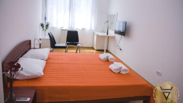 Stan, Trosoban, Izdavanje, 89m2, Dorćol, Stari grad, Gundulićev venac