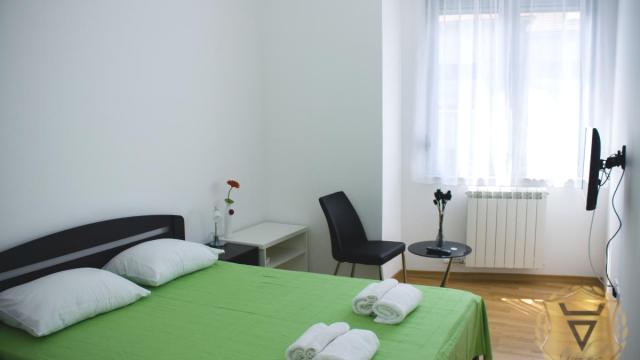 Stan, Trosoban, Izdavanje, 89m2, Dorćol, Stari grad, Gundulićev venac