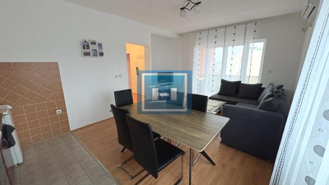 Stan, Trosoban, Izdavanje, 80m2, Centar, Gradska lokacija, Jagodina