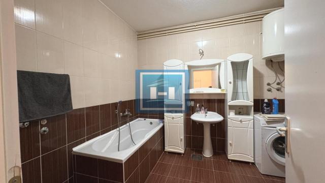 Stan, Trosoban, Izdavanje, 80m2, Centar, Gradska lokacija, Jagodina