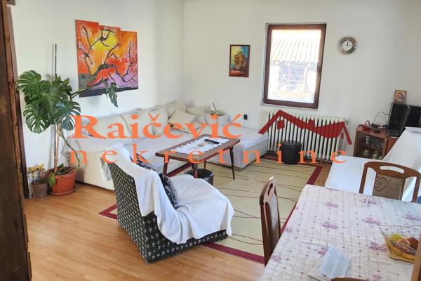 prodaja, kuca,
ripanj-vozdovac-beograd, 504489, petosoban-put-za-koloniju