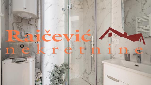 Stan, Dvosoban, Prodaja, 57m2, Crveni krst, Vračar, Sumatovacka