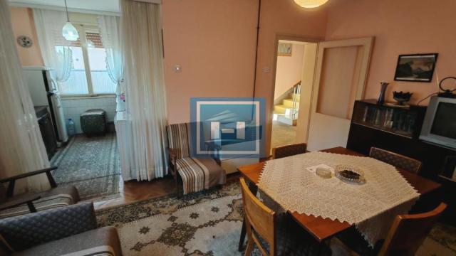 Kuća, četvorosoban, Prodaja, 136m2, Kajsijar, Gradska lokacija, Jagodina