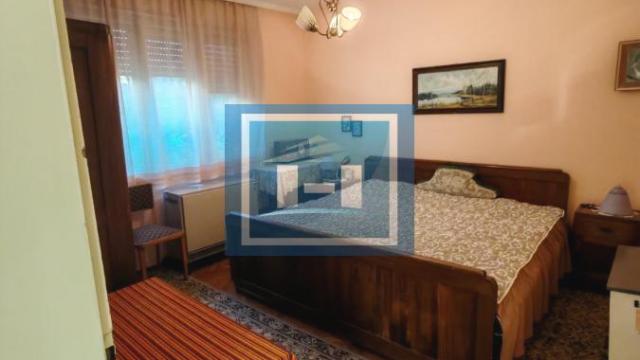 Kuća, četvorosoban, Prodaja, 136m2, Kajsijar, Gradska lokacija, Jagodina