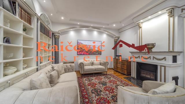 Stan, Troiposoban, Izdavanje, 113m2, Centar, Stari grad, Marsala Birjuzova