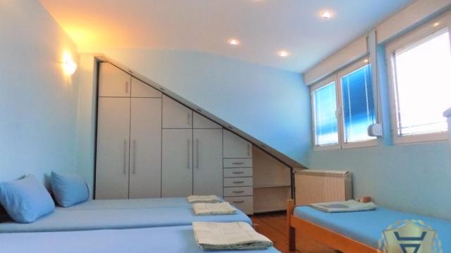 Stan, Troiposoban, Izdavanje, 94m2, Ekonomski fakultet, Savski venac, Pop Lukina