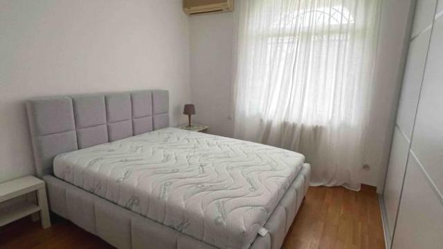 Stan, četvorosoban, Izdavanje, 135m2, Senjak, Savski venac, Vladete Kovačevića