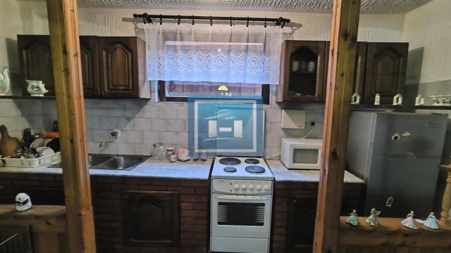 Kuća, Petosoban, Prodaja, 291m2, Gradska lokacija, Ćuprija