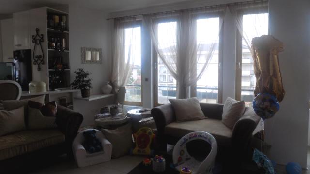 Stan, četvorosoban, Prodaja, 257m2, Centar, Gradska lokacija, Ćuprija