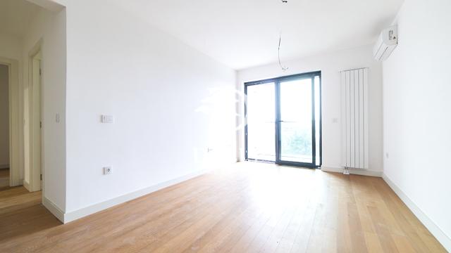 Stan, Trosoban, Prodaja, 76m2, Milana Rakića