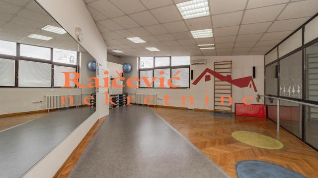 Poslovni prostor, Prodaja, 273m2, Banovo brdo, Čukarica, Pozeska