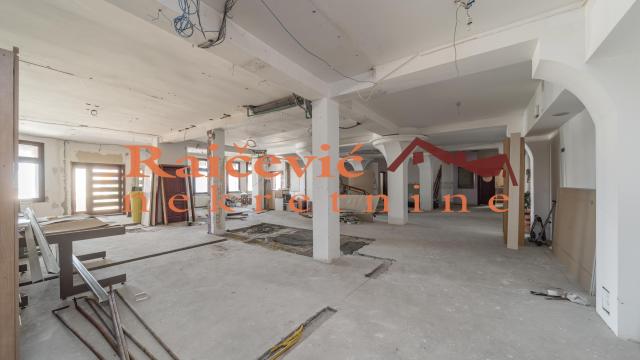 Poslovni prostor, Prodaja, 365m2, Labudovo brdo, Rakovica, Labudovo brdo