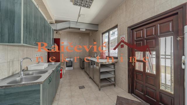 Poslovni prostor, Prodaja, 365m2, Labudovo brdo, Rakovica, Labudovo brdo