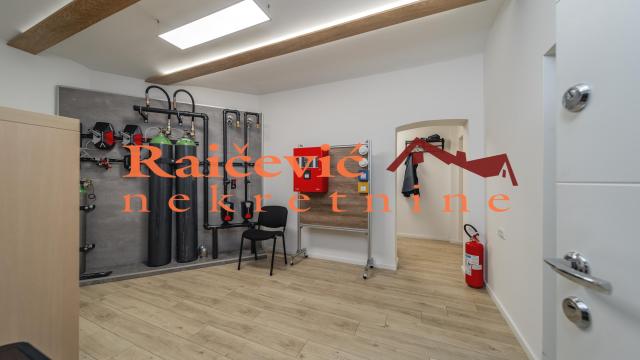 Stan, četvorosoban, Prodaja, 84m2, Dorćol, Stari grad, Brace Baruh