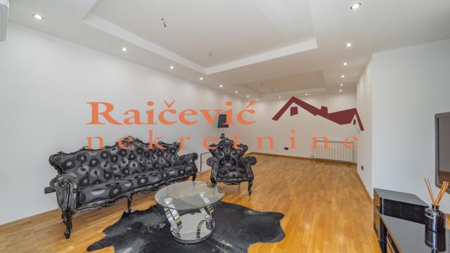 Stan, četvorosoban, Prodaja, 132m2, Voždovac, Gligorija Vozarevica