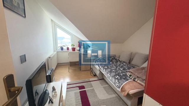 Stan, Trosoban, Prodaja, 69m2, Vašarište, Gradska lokacija, Jagodina