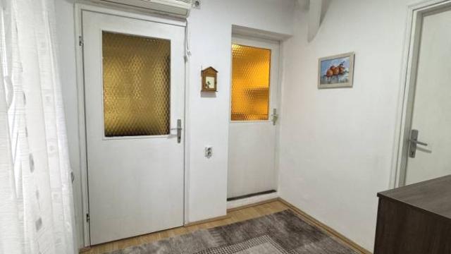 Stan, Dvosoban, Izdavanje, 54m2, Braće Kovač