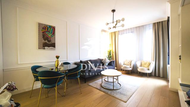 Stan, Trosoban, Prodaja, 84m2, Dunavska