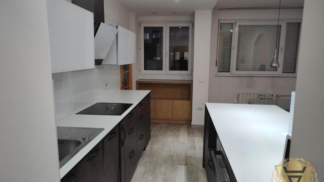 Stan, Trosoban, Izdavanje, 92m2, Blok 29, Novi Beograd, Bulevar Arsenija Čarnojevića