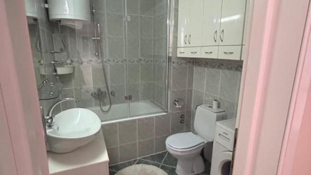 Stan, Dvosoban, Izdavanje, 68m2, Dedinje, Savski venac, Dobropoljska