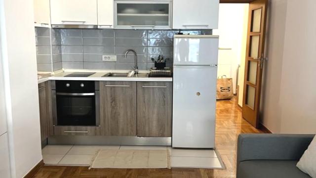 Stan, Dvosoban, Izdavanje, 43m2, Slavija, Vračar, Prote Mateje