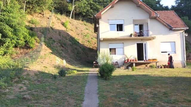 Kuća, Petosoban i veći, Prodaja, 174m2, Bogdanje