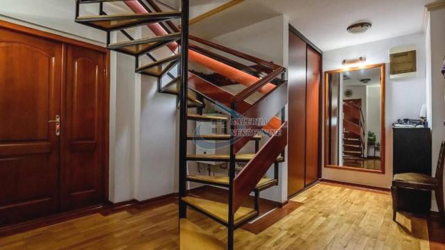 Stan, četvorosoban, Prodaja, 104m2, Gundulićev venac, Stari grad, Šantićeva