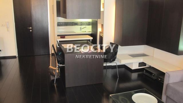 Stan, Trosoban, Izdavanje, 83m2, Topličin venac, Stari grad, Topličin venac