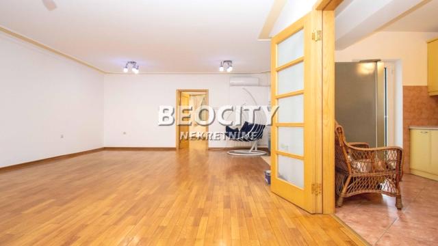 Stan, Dvosoban, Izdavanje, 100m2, Hram svetog Save, Vračar, Nebojšina