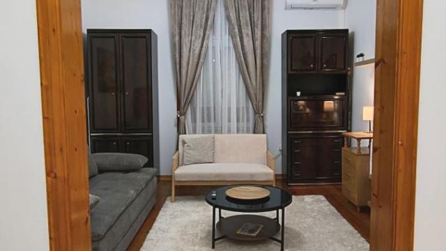 Stan, Jednoiposoban, Izdavanje, 35m2, Dorćol, Stari grad, Komnen Barjaktara