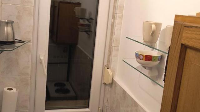 Stan, Jednoiposoban, Izdavanje, 35m2, Dorćol, Stari grad, Komnen Barjaktara