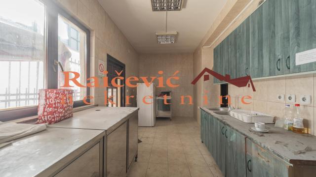 Poslovni prostor, Prodaja, 365m2, Labudovo brdo, Rakovica, Labudovo brdo