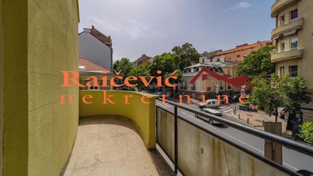 Poslovni prostor, Jednosoban, Izdavanje, 40m2, Centar, Stari grad, Francuska