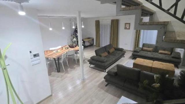 Kuća, Prodaja, 236m2, Barajevo (mesto), Barajevo, Svetosavska