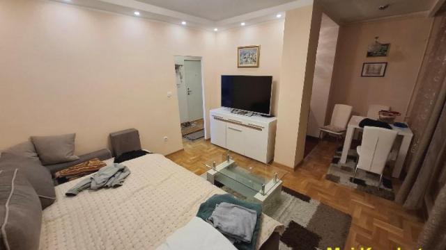 Stan, Jednosoban, Prodaja, 37m2, Julino brdo, Čukarica, Marine Veličković