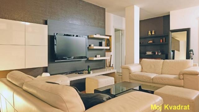 Stan, Trosoban, Prodaja, 96m2, Palilulska pijaca, Palilula, 27. marta