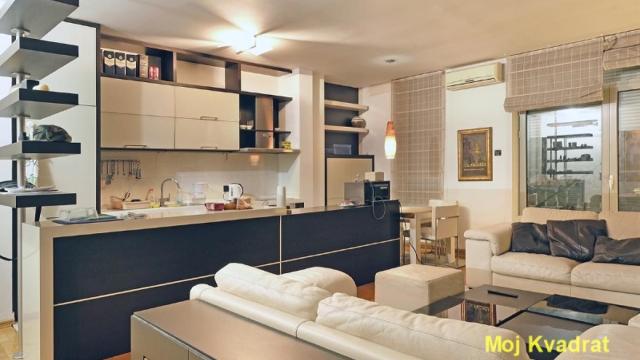 Stan, Trosoban, Prodaja, 96m2, Palilulska pijaca, Palilula, 27. marta