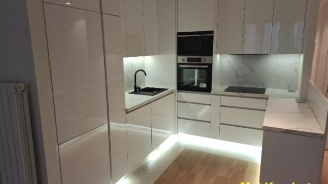 Stan, Dvosoban, Izdavanje, 55m2, Beograd na vodi, Savski venac, Luke Ćelovića Trebinjca