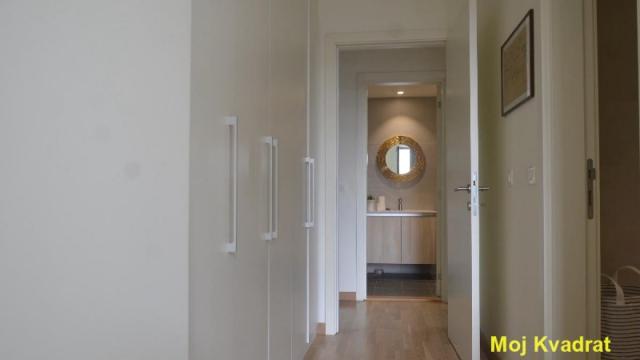 Stan, Trosoban, Prodaja, 82m2, Beograd na vodi, Savski venac, Hercegovačka