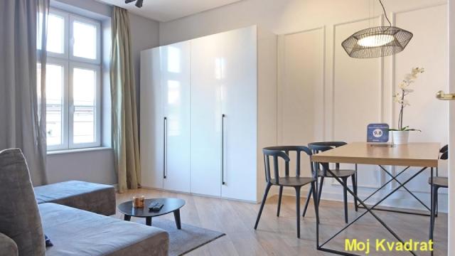 Stan, Trosoban, Prodaja, 73m2, Centar, Stari grad, Čika Ljubina