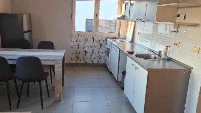 Stan, Trosoban, Izdavanje, 90m2, Lekino brdo, Voždovac, Petrovaradinska