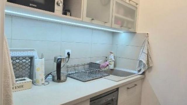 Stan, Trosoban, Prodaja, 61m2, Lekino brdo, Voždovac, Kruševačka