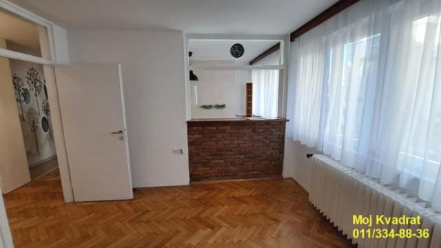 Poslovni prostor, Dvosoban, Izdavanje, 60m2, Kalenić pijaca, Vračar, Mileševska