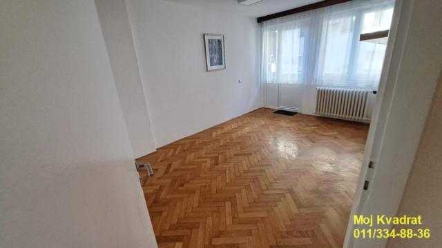 Poslovni prostor, Dvosoban, Izdavanje, 60m2, Kalenić pijaca, Vračar, Mileševska