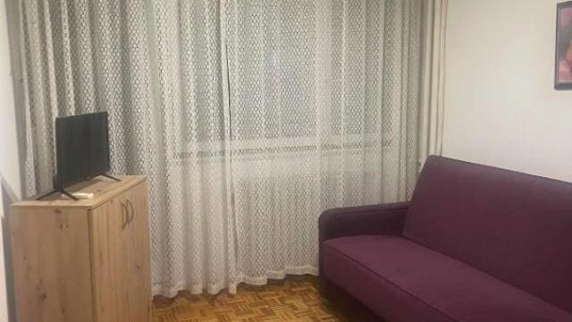 Stan, Trosoban, Izdavanje, 78m2, Kej, Zemun, Karađorđeva