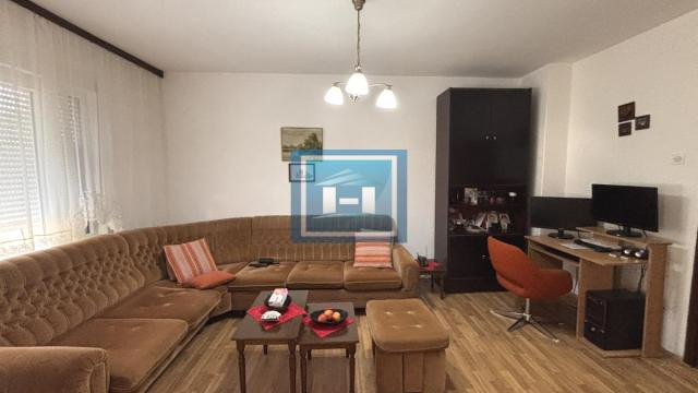 Kuća, Trosoban, Prodaja, 200m2, Tavrića obori, Gradska lokacija, Jagodina