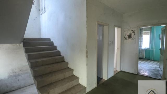 Kuća, Petosoban, Prodaja, 91m2, Sremska Kamenica, Petrovaradin, Novi Sad