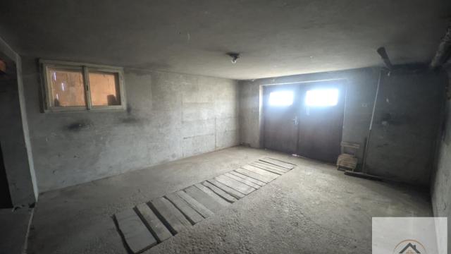 Kuća, Petosoban, Prodaja, 91m2, Sremska Kamenica, Petrovaradin, Novi Sad