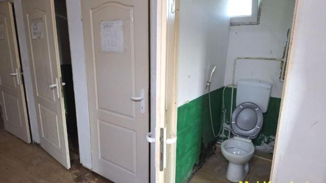 Kuća, Prodaja, 902m2, Šimanovci, Okolno mesto, Milana Ćirkovića