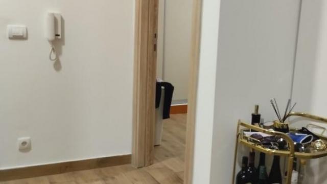 Stan, Dvosoban, Prodaja, 60m2, Novi Banovci, Okolno mesto, Svetosavska